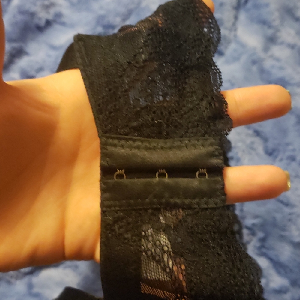 Lace bra - Picture 4 of 5